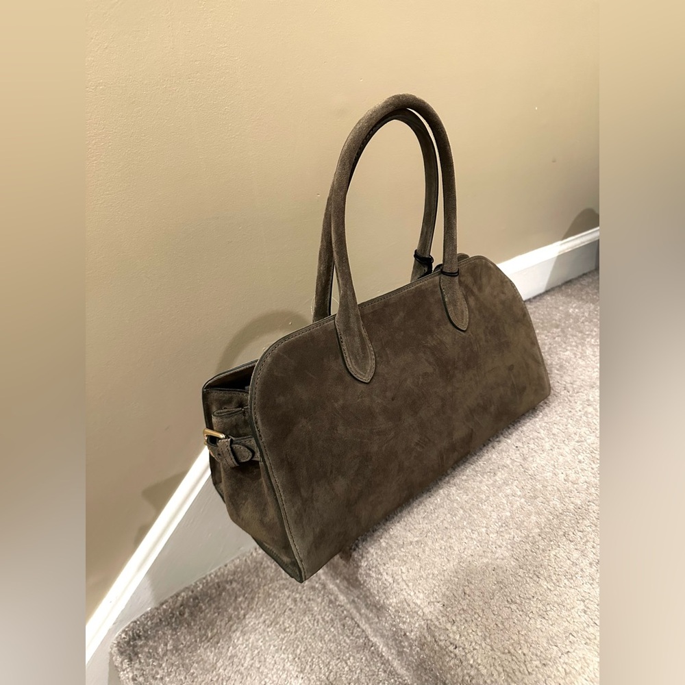 Claudia Firenze Olive Green East West Suede Bag - Picture 3 of 4